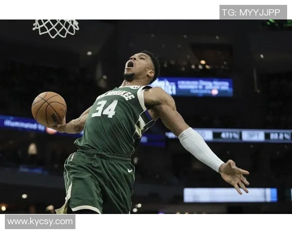 扬尼斯阿德托昆博如何在NBA赛场上书写传奇人生与篮球梦想