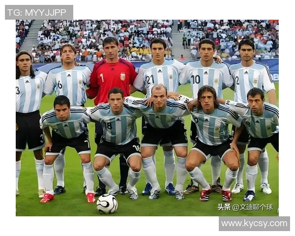 前阿根廷足球明星博基尼的辉煌职业生涯与传奇故事回顾